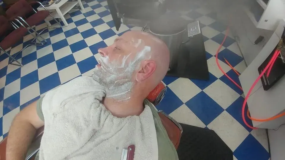 Straight razor